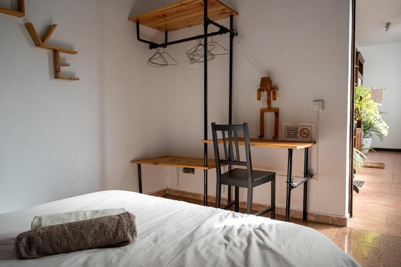 Drago Nest Hostel Icod De Los Vinos Buitenkant foto