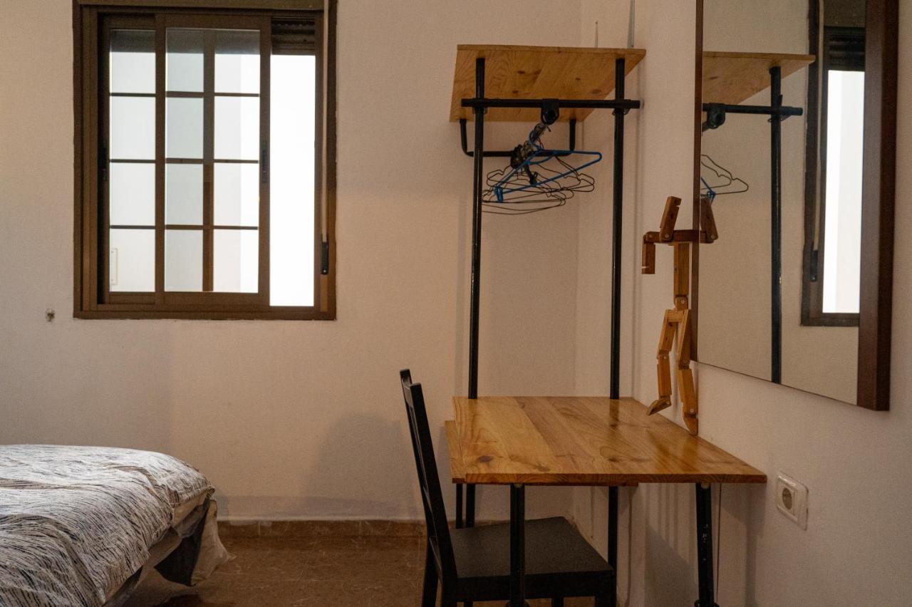 Drago Nest Hostel Icod De Los Vinos Buitenkant foto